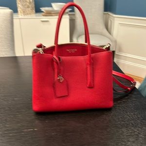 Beautiful Kate spade bag just in time for Valentine’s Day.